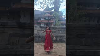 Onnam Ragam Paadi  Thoovanathumbikal  Dance cover  Youtube  Shorts  Thretha Jithesh [upl. by Adnalohs]