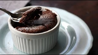 KABARTMA TOZU OLMADAN MÜKEMMEL SUFLE TARİFİ sufle [upl. by Kerred]