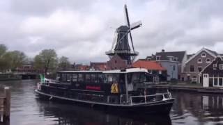 Pizzaboot Leiden  Partyboot  Partyschip BOOT10nl [upl. by Merrow]