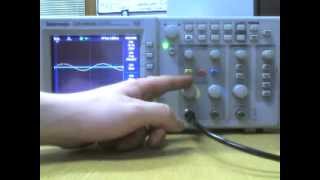 Oscilloscope Tutorial Analogue then Digital [upl. by Bat]