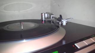 Denon DP51F Start Up [upl. by Milburn442]