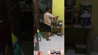 masak bubur telur rebus buat paksu yg lgi sakit [upl. by Kessiah318]