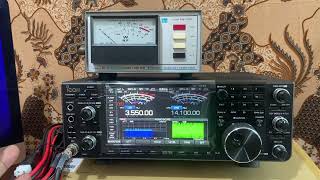 Icom IC7610 NEW HF 100W [upl. by Nnyleimaj]