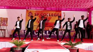 Best funny Dance  Pglus group  Annual Function  SP College Sirohi  Udaan 2k19 [upl. by Lourie781]