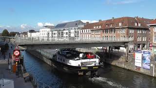 Brugopening Pont Levant Notre Dame Tournai Tafelbrug Doornik Table Bridge Pont Levant Hubbrücke [upl. by Lepine]