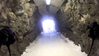 Le Tunnel à lAlpe dHuez à ski GoPro [upl. by Suidualc]