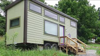 ♡Possibly The Coziest Cottage Tiny House I’ve Ever Seen [upl. by Pineda75]