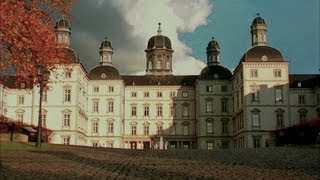 BERGISCHGLADBACH  Rund um Schloss Bensberg Around the new castle Bensberg [upl. by Berstine]