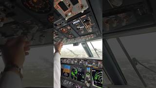 How to land smoothly airbus boeing pilot autopilot navigation atc cabinecrew airport jobs [upl. by Nylzor181]