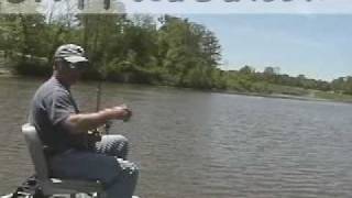 Crappie Fishing  How to unhang a crappie jig [upl. by Dickerson953]