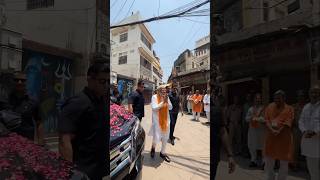 PM Shri Narendra Modi Ji offered prayers at Kaal Bhairav temple Varanasi l shorts l youtubeshorts [upl. by Naimerej]