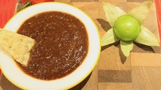 How to make Chipotle Salsa With Roasted Tomatillos  Tomatillo Recipes [upl. by Yramesor]