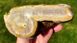 Cutting Uniquely Shaped Agates On my Lapidary Saw Kentucky Rocks [upl. by Souza]