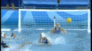 Pallanuoto femminile  Finale  Italia vs Grecia  Olimpiadi Atene 2004 [upl. by Aenotna]