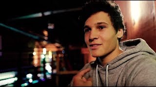 Fans fragen Wincent antwortet Wincent Weiss  Tour Tagebuch 7 [upl. by Icyac667]