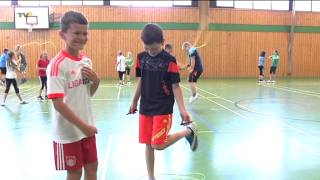 Skipping Hearts Seilspringen in der Schule soll Kinder zu mehr Sport motivieren [upl. by Lanna]