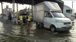 Alluvione avviata levacuazione di Bangkok [upl. by Edac]