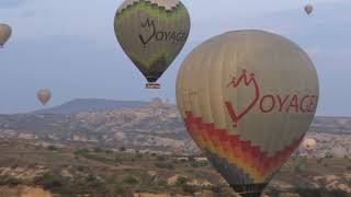 Giro in mongolfiera sui camini delle Fate  Cappadocia Turchia [upl. by Euqinahc]