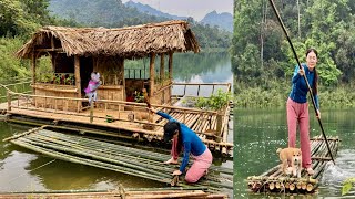 Solo river life Girl crafts bamboo rafts catches fish to eat [upl. by Nicolea]