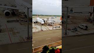 QANTAS AIRLINESऑस्टेलिया KEMPEGOWDA INTERNATIONAL AIRPORT BENGALURU DEPARTER GAT NO C2 [upl. by Gill]