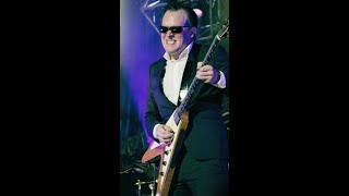 Joe Bonamassa SHREDDING the quotAngel of Mercyquot [upl. by Batsheva598]