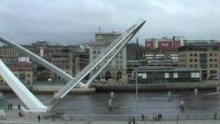 Newcastles millenium bridge FAST [upl. by Meirrak]