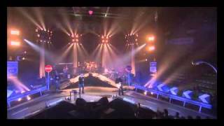 Quello che capita  Max Pezzali live 2008 [upl. by Nileve32]