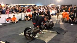 Zydrunas Savickas 229kg 504lb record log press attempt 2016 Arnold Classic Australia Strongman [upl. by Oravla522]