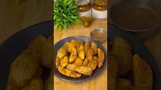 Crispy aloo🥔wedges tasty snacks youtubeshorts  indiansnacks [upl. by Dibbell]