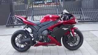 YZF R1 07 Custom bike [upl. by Llenaej839]