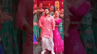 کبریٰ اور فرحان کی شاندار پرفارمینس  Kubra Khan amp Farhan Saeed Dance at Hum Awards  Hanky Panky [upl. by Vladamir]