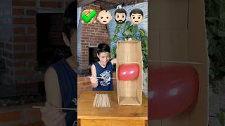 Quem será que vai estourar o balão😱 shorts challenge [upl. by Torin]