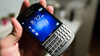 BlackBerry Q10  Hands On Review [upl. by Gustaf]