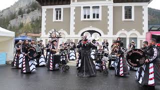 Les Endiables Courtepin 2242023 Fasnacht Carnavallon du Val de Travers [upl. by Sawtelle25]