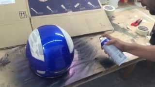 Casco pintado com Plasti Dip spray [upl. by Towne]