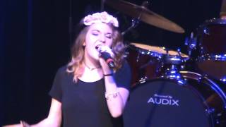 Haley Simpson singing at the Cactus Theater [upl. by Marjorie615]