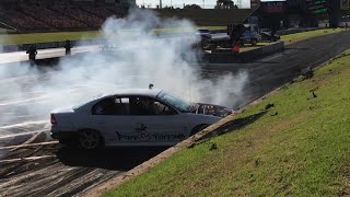 VYOLENSS HOW TO SET THE AIRBAGS OFF ON A BURNOUT CAR [upl. by Akemad]