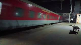 😱 22946 Surashtra Mail trending youtubeshorts indianrailways [upl. by Stieglitz638]