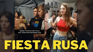 🎉 Como es una FIESTA RUSA  Latino en Rusia [upl. by Yovonnda]