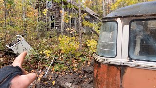 Old Abandoned House Whats Inside [upl. by Burroughs]