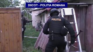 Mascatii din Timis in vizita la prima terorista din Romania [upl. by Wiese381]