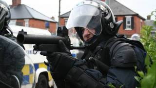 Belfast riot  Ardoyne road july 12th 2010 [upl. by Darrin]