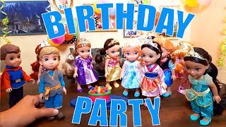 BIRTHDAY PARTY  Elsa and Anna and Kristoff toddlers Celebrate their Birthday with Friends [upl. by Brier]