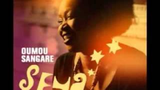 OUMOU SANGARE  Iyo Djeli [upl. by Ayidah7]