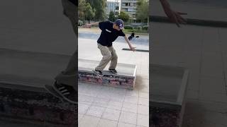 Nollie croket sw fs bigspin hellflip  parque Bustamante parquebustamante skateboarding skate [upl. by Disini]