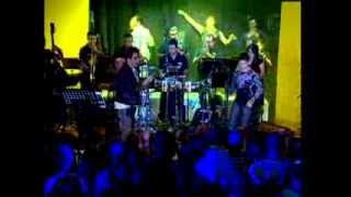 Alberto Barros  Medley Tributo a la Salsa Colombiana 2 [upl. by Cirdes787]