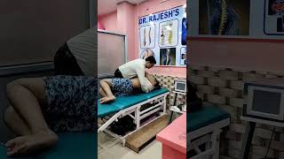 Treatment of dorsal spine pain treatment by chiropractor techniques shortsvideo ytshorts [upl. by Armil]