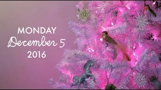 A Very Voolenvine Vlogmas Day 5  quotMonday Shufflequot [upl. by Aicined913]