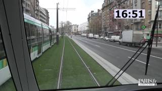 Prenez le tramway de la porte dIvry à la porte de la Chapelle [upl. by Alyson]