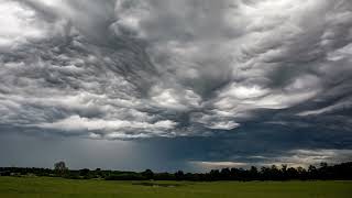 Asperitas Clouds Springfield Missouri 52224 [upl. by Akinorev]